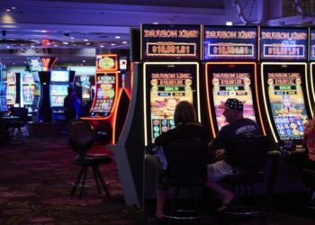 Last resort in Primm, former gambling mecca at the California-Nevada border, will close