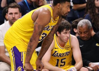 Turn out the lights on the Lakers; after second loss to Oklahoma City, it’s over