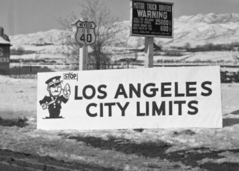 The LAPD once stopped American migration at the California border — to keep out the poor