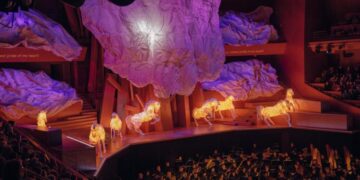 Die Walkure, Gustavo Dudamel and Frank Gehry attempt Wagner history at Disney Hall