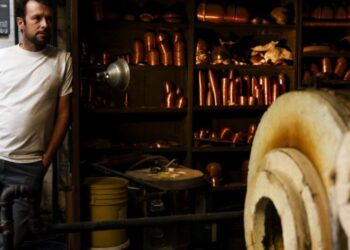 An Altadena glassblower lost his home to flames. In his studio, he’s forging something new