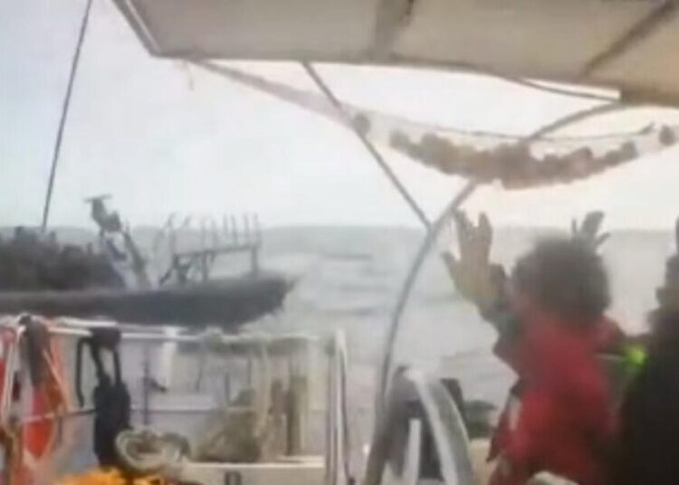 Israeli troops intercept flotilla boats trying to breach the blockade of Gaza