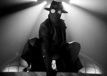 ‘Spider-Noir’ remixes Spider-Man into a Humphrey Bogart-like superhero