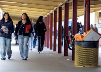 As Compton students ace tests, educators are baffled by Rep. Maxine Waters’ snub of school bond