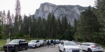 As crowds build at Yosemite, visitors worry the high season will be a disaster
