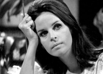 Claudine Longet, the French starlet who fatally shot Olympic skier Spider Sabich, dies at 84