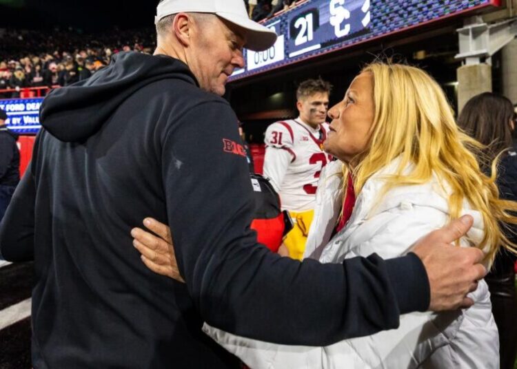 As costs rise, AD Jennifer Cohen says USC is well-positioned amid college sports chaos