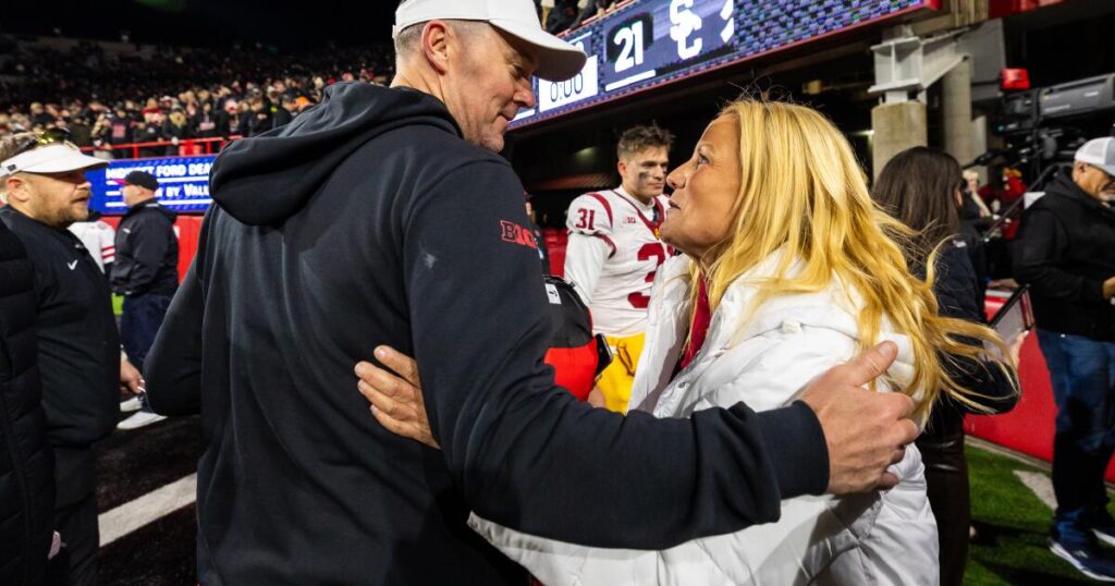 As costs rise, AD Jennifer Cohen says USC is well-positioned amid college sports chaos