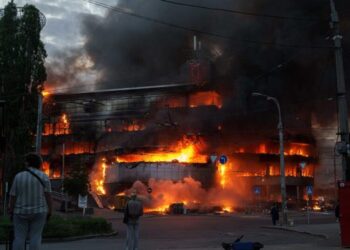 Russia uses hypersonic missile in a mass attack on Kyiv, Ukraine says