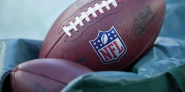 Here are our five of our favorite NFL 2026 schedule release videos