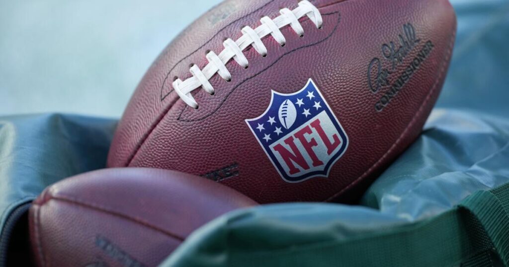 Here are our five of our favorite NFL 2026 schedule release videos