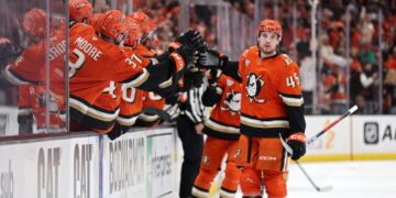Ducks find their power-play scoring touch and defeat Vegas to even playoff series