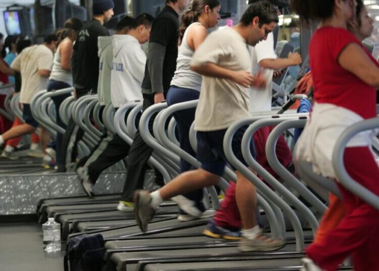 Gen Z consumers swap bar tabs for gym memberships