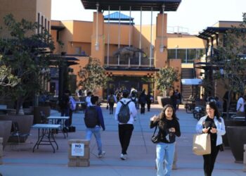 Citing ‘severe’ math deficits, UC faculty demand a return to SAT tests for STEM applicants