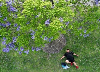 Southern California warms up; heat will peak on Mother’s Day, forecasters say