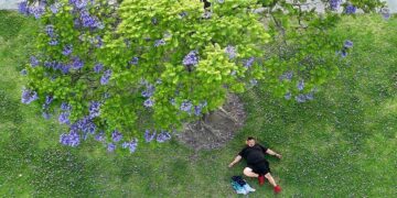 Southern California warms up; heat will peak on Mother’s Day, forecasters say