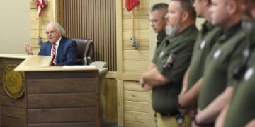 Georgia town reinstates police officers 2 days after mayor fired them all
