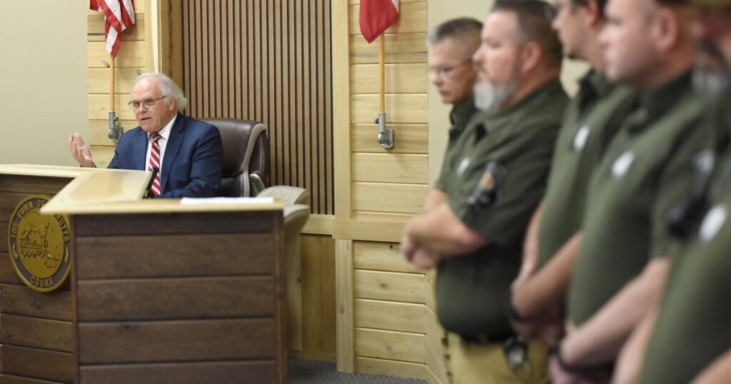 Georgia town reinstates police officers 2 days after mayor fired them all