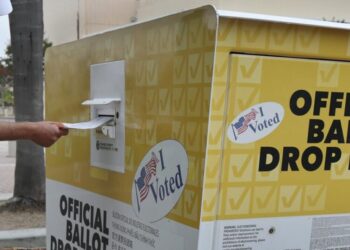 ‘Extremely scary’: Specter of an all-GOP governor’s race spurs push to remake open primary