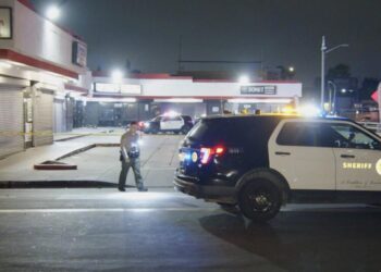 Triple shooting near Florence-Firestone strip mall kills one, injures two