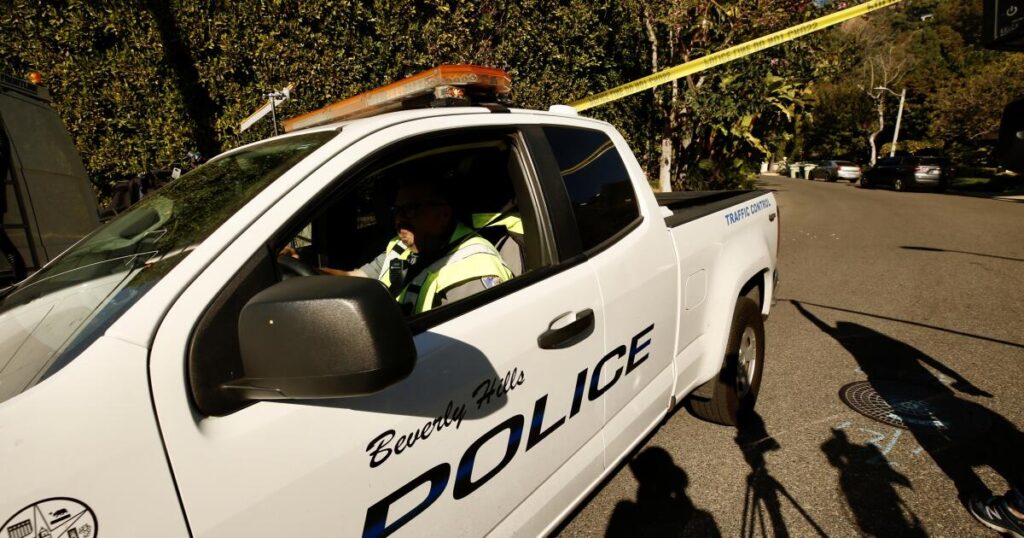 Beverly Hills police pursuit ends in crash and standoff with officers