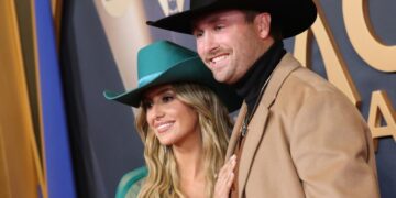 Lainey Wilson marries Devlin ‘Duck’ Hodges by a waterfall after surviving that Stagecoach windstorm
