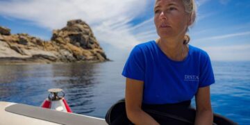 Italy’s foreign minister says divers found bodies of 4 Italians in Maldives sea cave