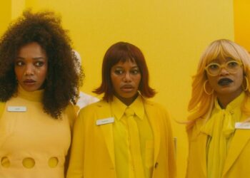Fashion and politics get a radical makeover in the riotous ‘I Love Boosters’