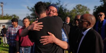 San Diego gunman was ‘idolizing Nazis and mass shooters,’ prompting gun removal from home in 2025