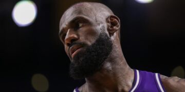 For the sake of their future, Lakers should bid farewell to LeBron James