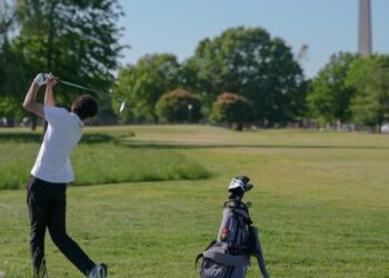 Judge in dispute over Washington golf course tells Trump officials not to cut trees without notice