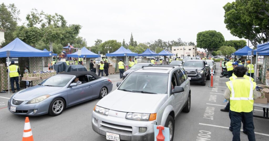 L.A. food giveaway draws thousands — and runs out of supplies — amid surging inflation