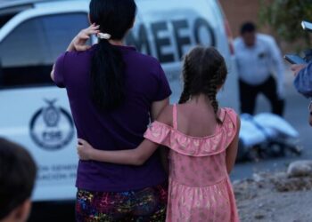 Ex-Sinaloa security chief is first of 10 indicted Mexican officials to surrender to U.S.