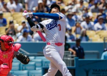 Dodgers muster only two hits, drop series to MLB-leading Braves