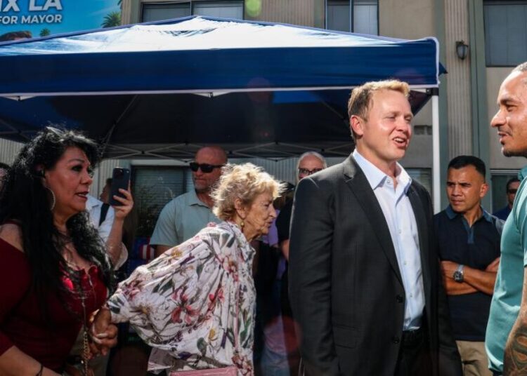 Pratt raised nearly 10 times more in contributions than Bass in latest filing period
