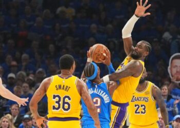 Lakers fail Game 1 test against Thunder despite slowing down SGA