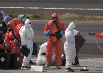 2 more passengers evacuated from cruise ship test positive for hantavirus