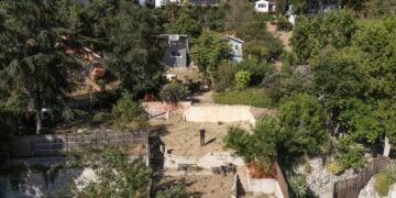 ‘Kafkaesque’: One man’s struggle to build a hillside home in L.A.