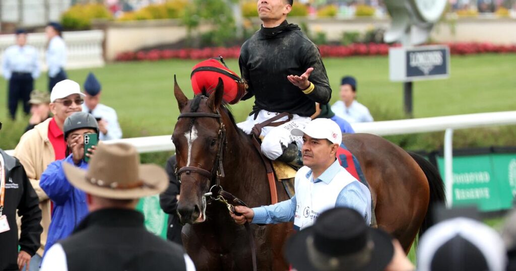 Dodgers pitcher, horse racing jockeys linked to cockfighting in Puerto Rico