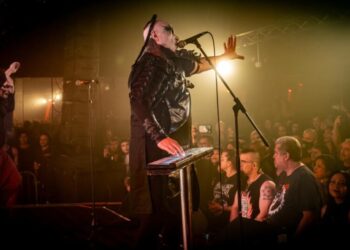 After 30 years, young crowds still line up for punishment at L.A.’s harshest nightclub, Das Bunker
