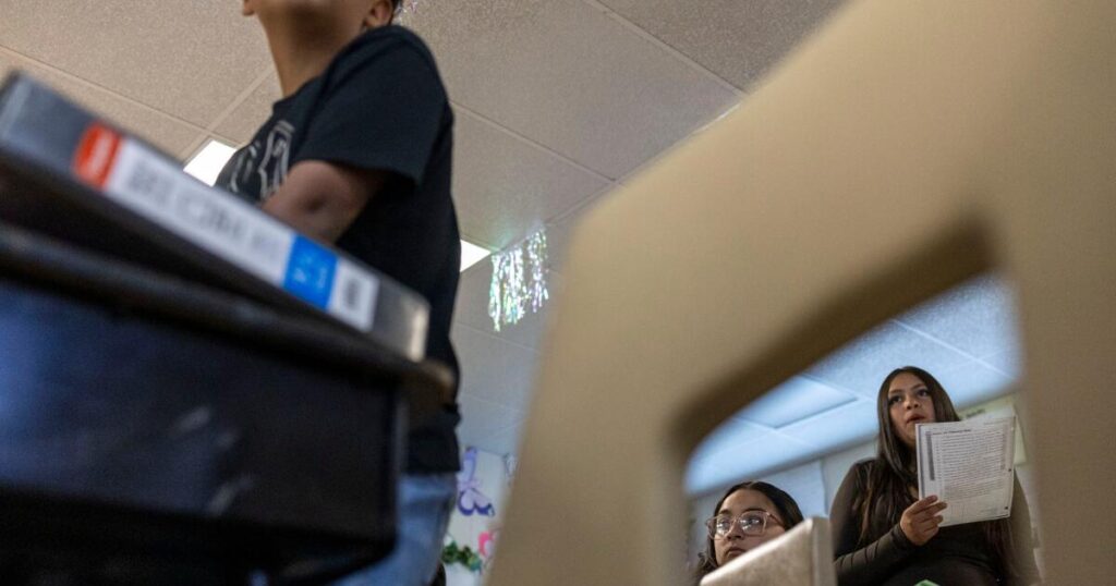 The nation’s students are deep in a reading recession. Here’s how L.A. and California fit in