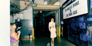 The Sparks tunnel walk is an exhilarating act of ownership — and perfect ab showcase