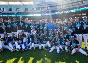 UCLA baseball team rallies to beat Oregon, wins its first Big Ten tournament title