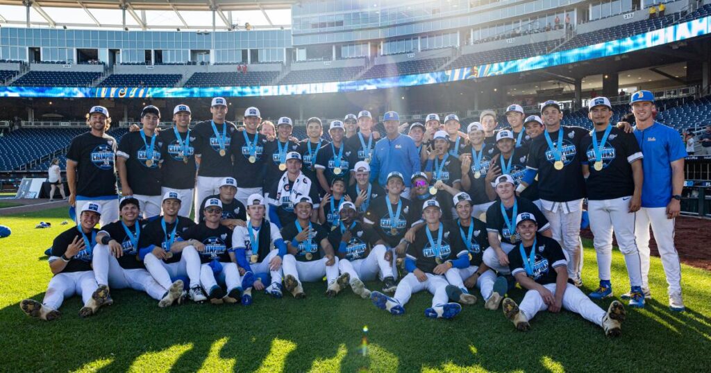 UCLA baseball team rallies to beat Oregon, wins its first Big Ten tournament title