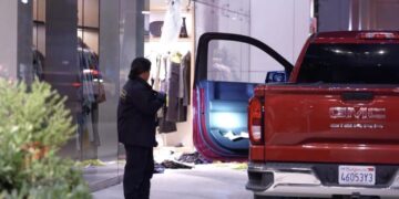 Thieves ram stolen truck into West Hollywood luxury store in smash-and-grab burglary