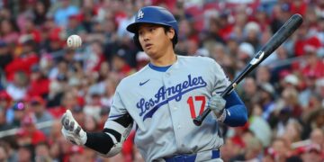 Dodgers fizzle with runners on base, fall to Cardinals for third straight loss