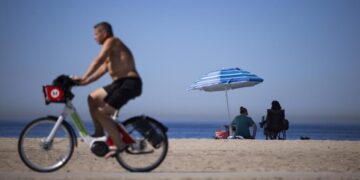 Heat is set to blast much of California, topping 100 degrees in some areas