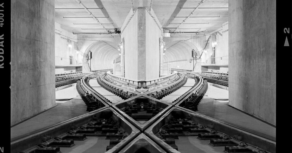 A powerful photo project became a love letter to the workers who built L.A. Metro’s D Line