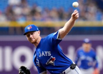 Dodgers acquire left-hander Eric Lauer from Blue Jays, adjust roster after injuries