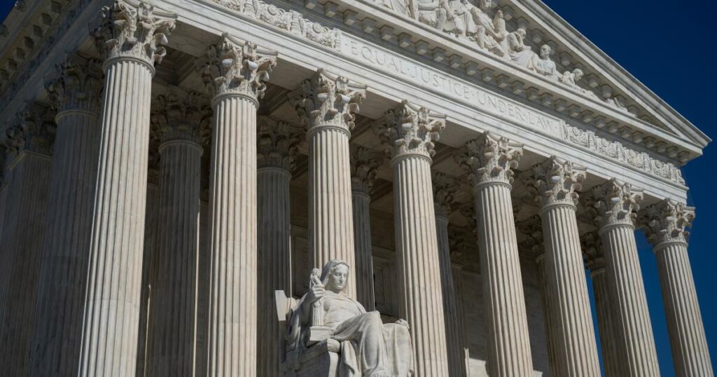 Cruise lines can be held liable for using docks seized under Castro, Supreme Court rules